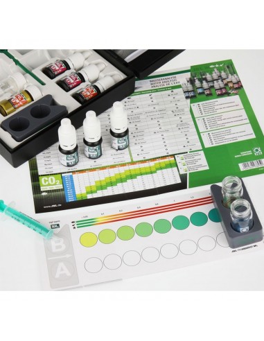 Malette Proaquatest Combiset Plus JBL Produit pour eau douce et eau de mer