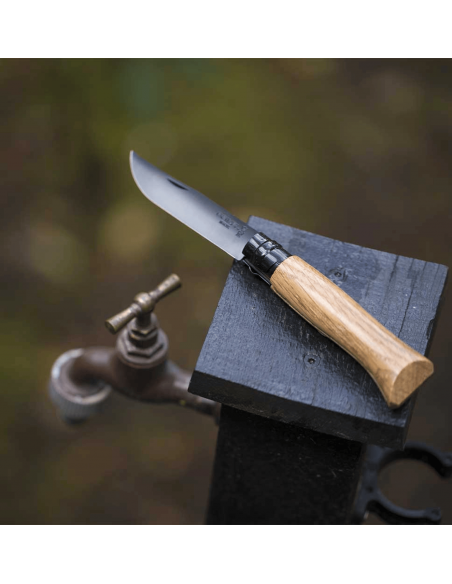 Couteau Opinel - N°8 Chêne BLACK EDITION Opinel Coutellerie