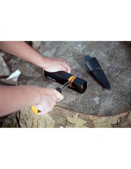 Aiguiseur pour Haches et Couteaux Fiskars Scie, sabre, serpette et faucille